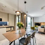 Luxury Mazza -marco Lejlighed