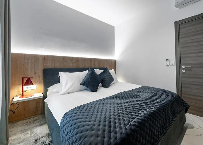 Luxury Mazza -marco Lejlighed *