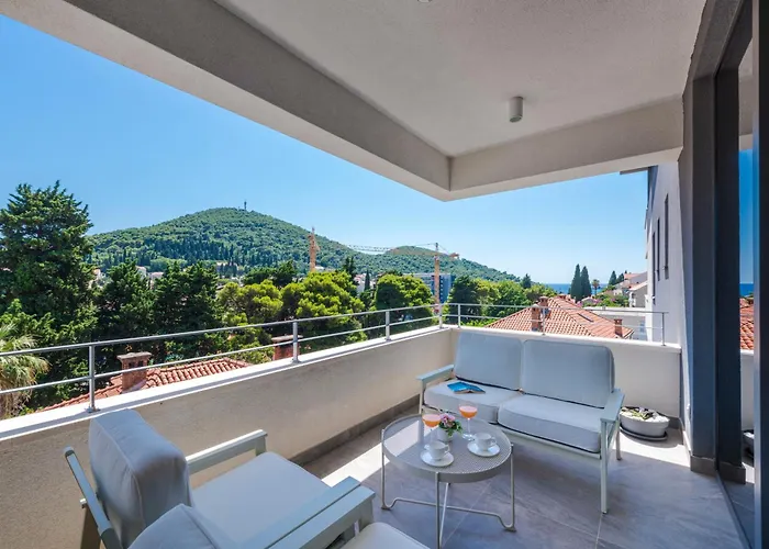 Luxury Mazza -marco Lejlighed *