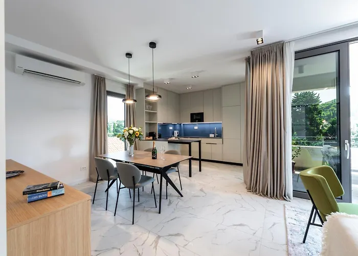 Luxury Mazza -marco Lejlighed